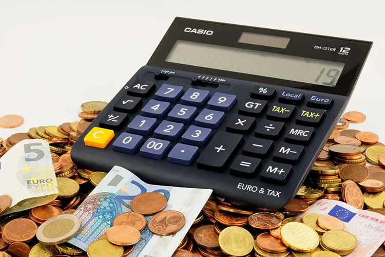 Geld sparen Finanzen organisieren